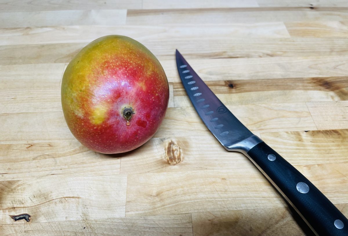 How to Clean a Mango fast and easy 1 how to clean a mango