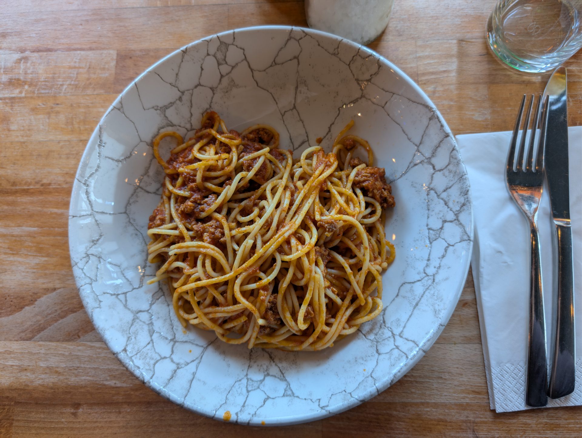makaronia me kima greek pasta with meat sauce