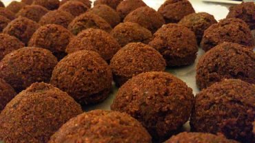 Revithokeftedes Greek chickpea fritters